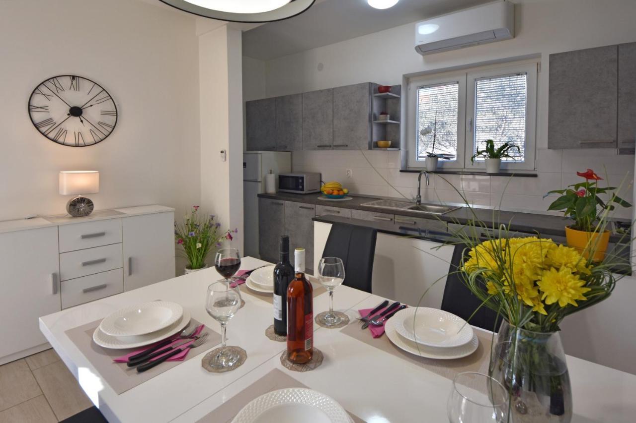 Greenvine Apartment 扎达尔 外观 照片
