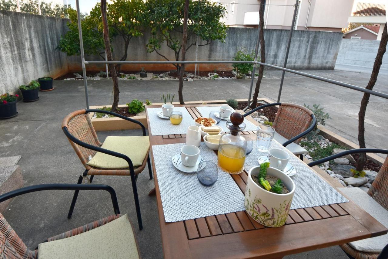 Greenvine Apartment 扎达尔 外观 照片