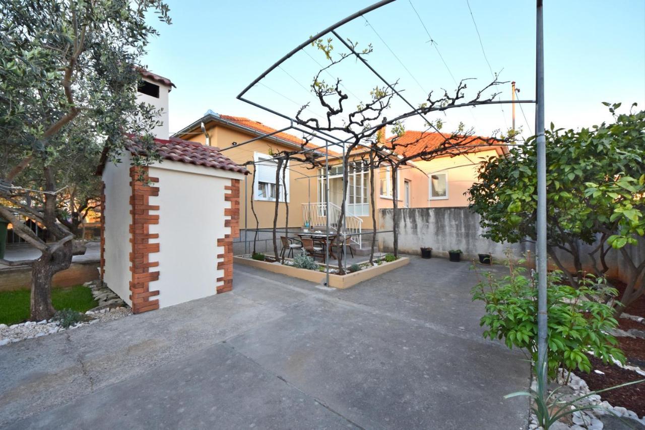 Greenvine Apartment 扎达尔 外观 照片